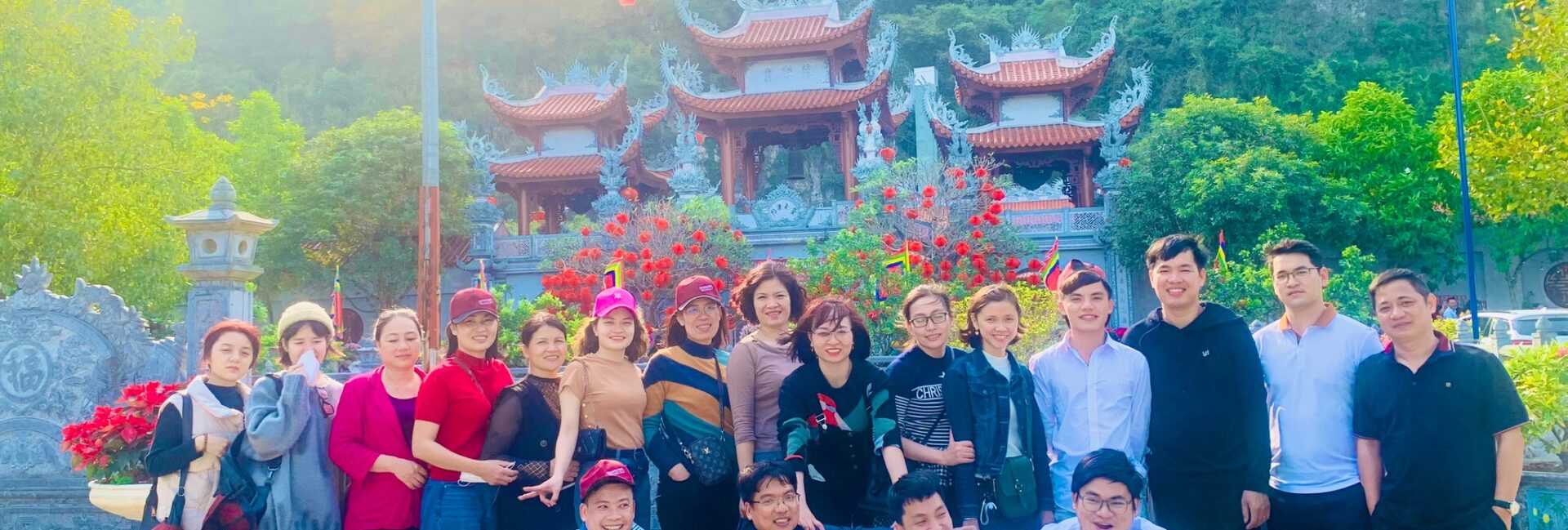 du xuân đền bà chúa Thác Bờ