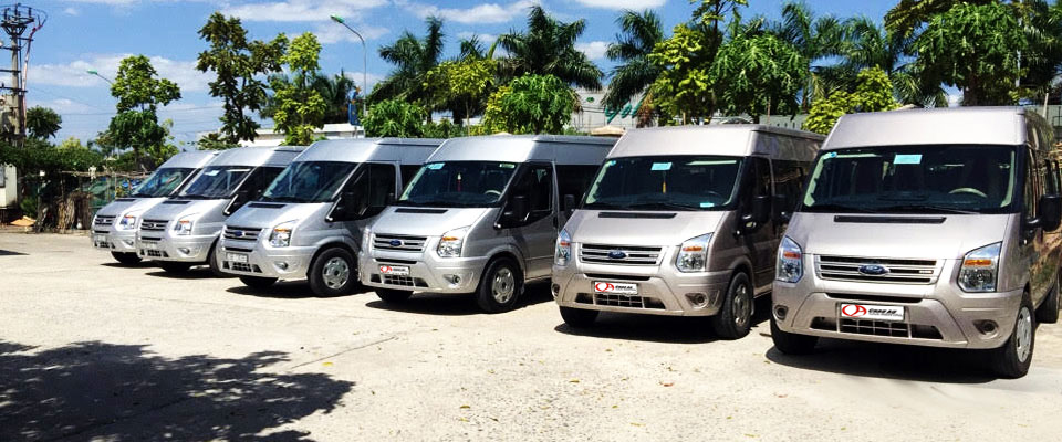 Dịch vụ xe du lịch 16 chỗ sân bay Tân Sơn Nhất – Giải pháp di chuyển nhóm an toàn, tiết kiệm!